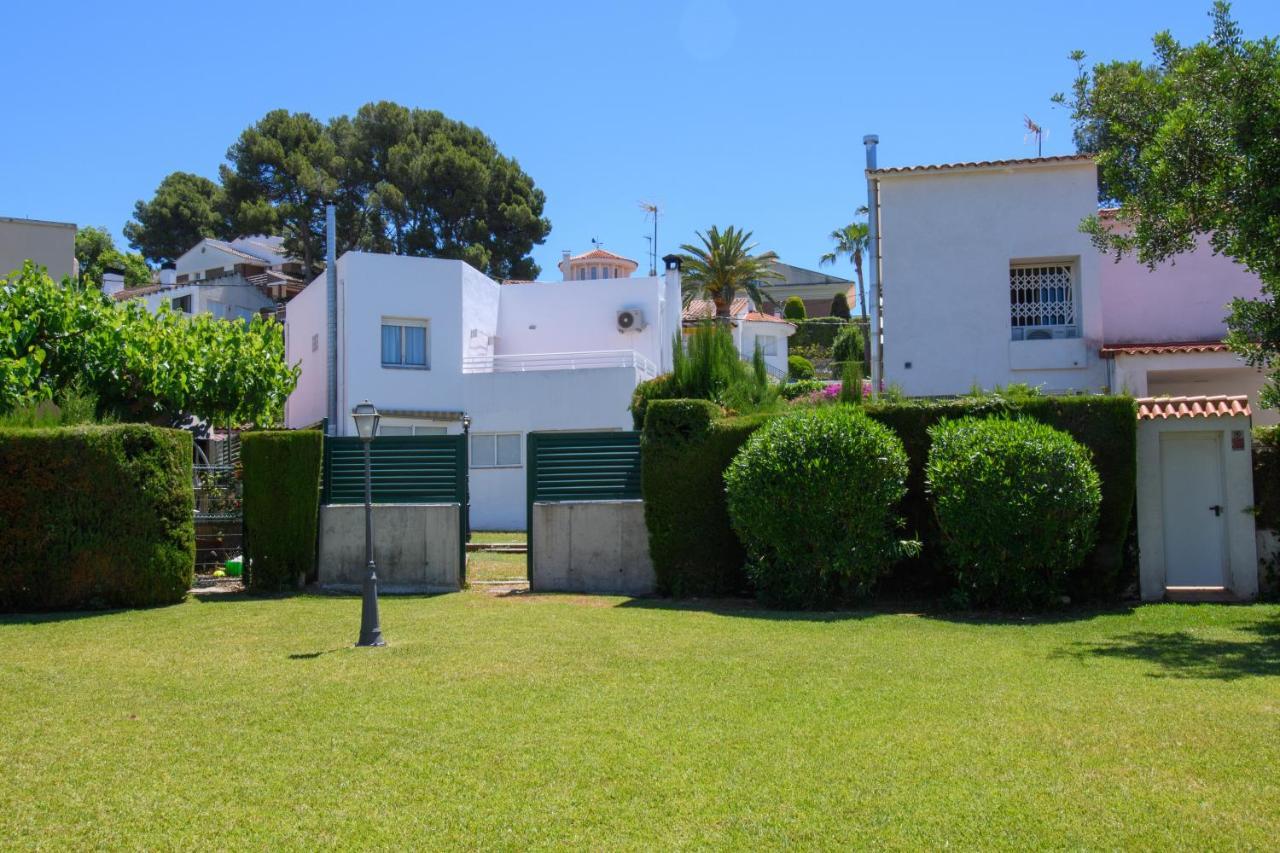Rentalmar Villa Covamar Families Only Salou Eksteriør billede